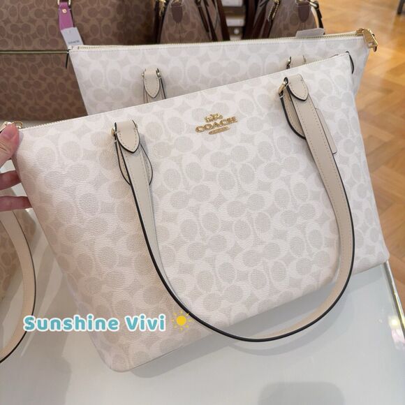 NWT COACH CW381 Gallery Tote Bag In Signature Canvas & Leather White/Chalk - Picture 1 of 8